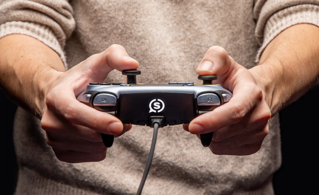 Scuf's Vantage controller for PlayStation 4 promises to make your better at  Fortnite