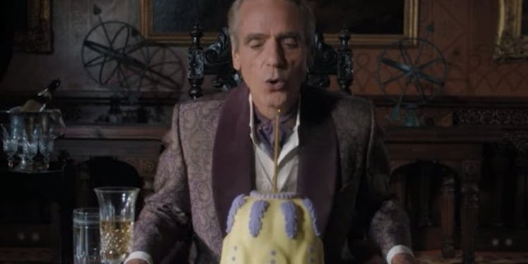 watchmen hbo theories spoilers jeremy irons ozymandias veidt