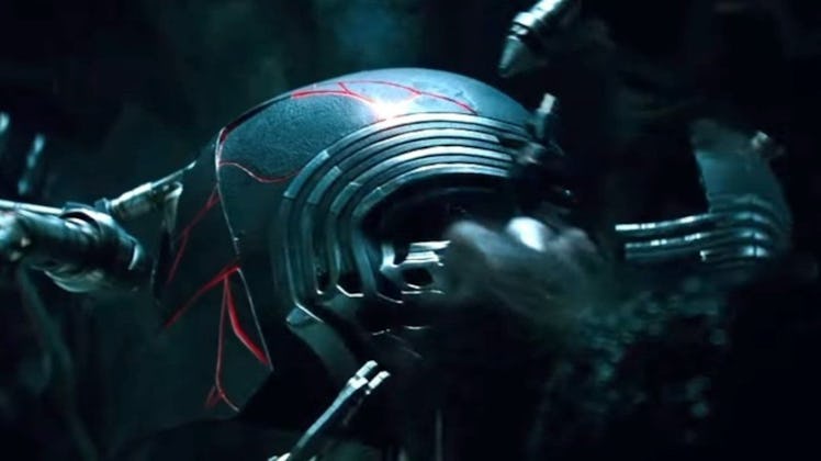 Kylo Ren's mask being repaired in 'The Rise of Skywalker' trailer. (Are those Kylo's hands though?)