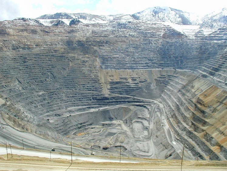 Bingham Canyon copper mine, UT, USA: Rio Tinto, Kennecott Utah Copper Corp.