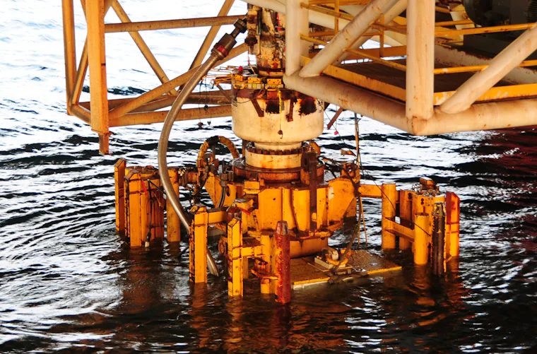 Photos Of The Real Deepwater Horizon Disaster Show How Devastating The ...