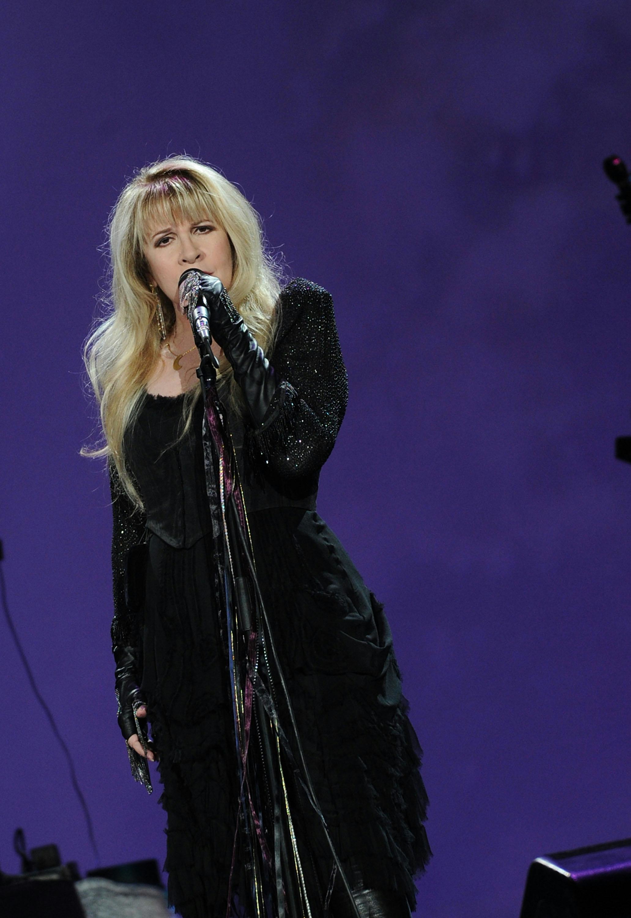 stevie nicks black lace dress