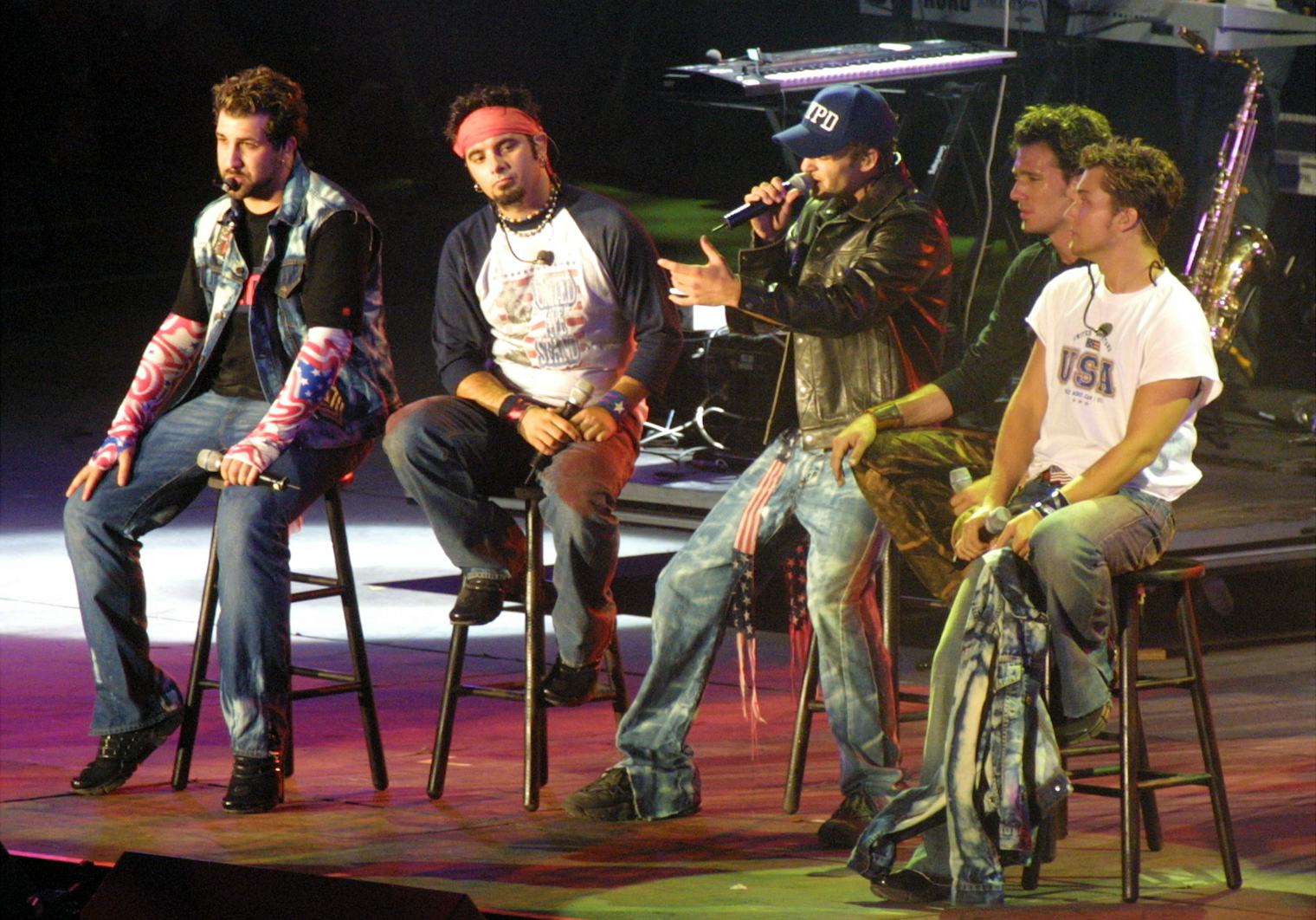 *NSYNC's 20 Most Memorable Fashion Moments To Celebrate The Group's ...