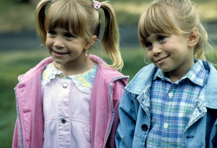23 Mary-Kate & Ashley Olsen Outfits You Loved In The '90s But Will ...