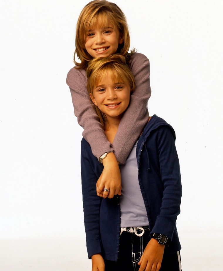 The 26 Times Mary Kate & Ashley Olsen Actually Smiled With Teeth — PHOTOS