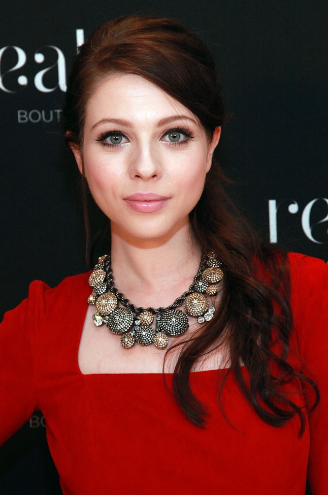 The best graduation dress under that cap and gown! 15 Graduation Cap Hairstyles That Will Look Perfect In Those Graduation