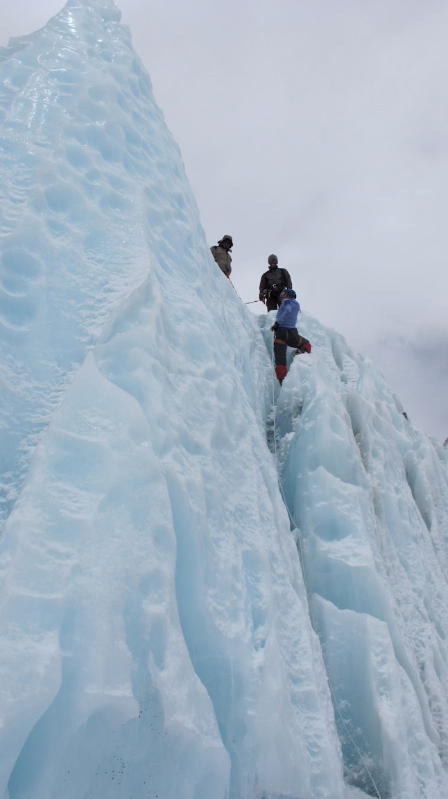 The Deadliest Mount Everest Disasters In History Are A Tragic Sign Of