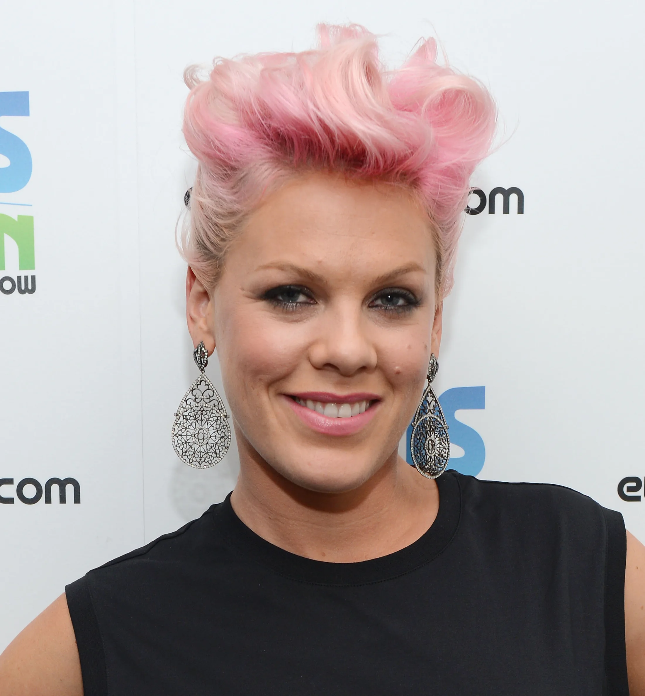 Lucci Rapper Pink Gucci Goes Punk With Pink Hair Because The Shade Is Officially Everywhere