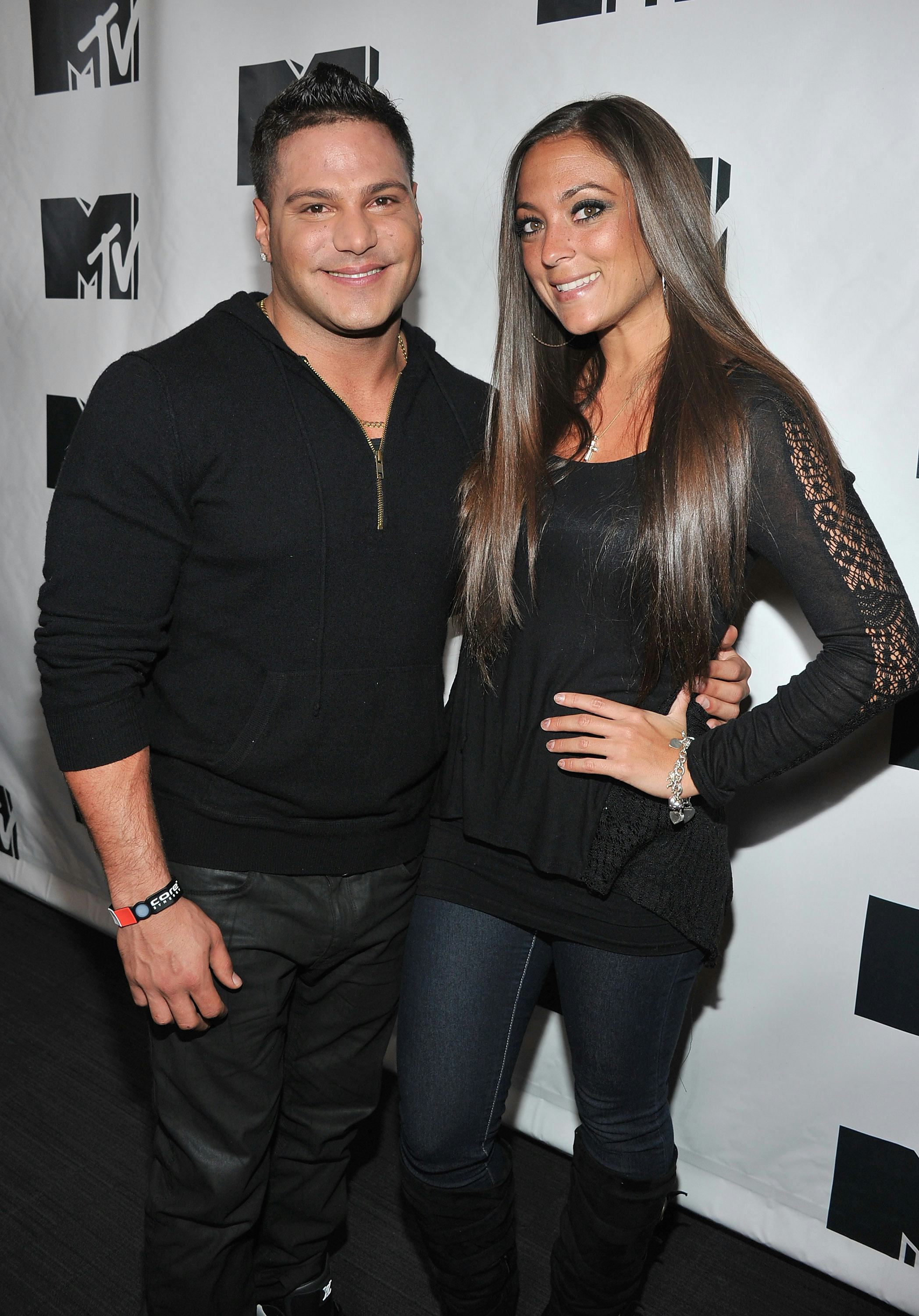 Sammi & Ronnie From 'Jersey Shore' Might Be Back Together (Fingers