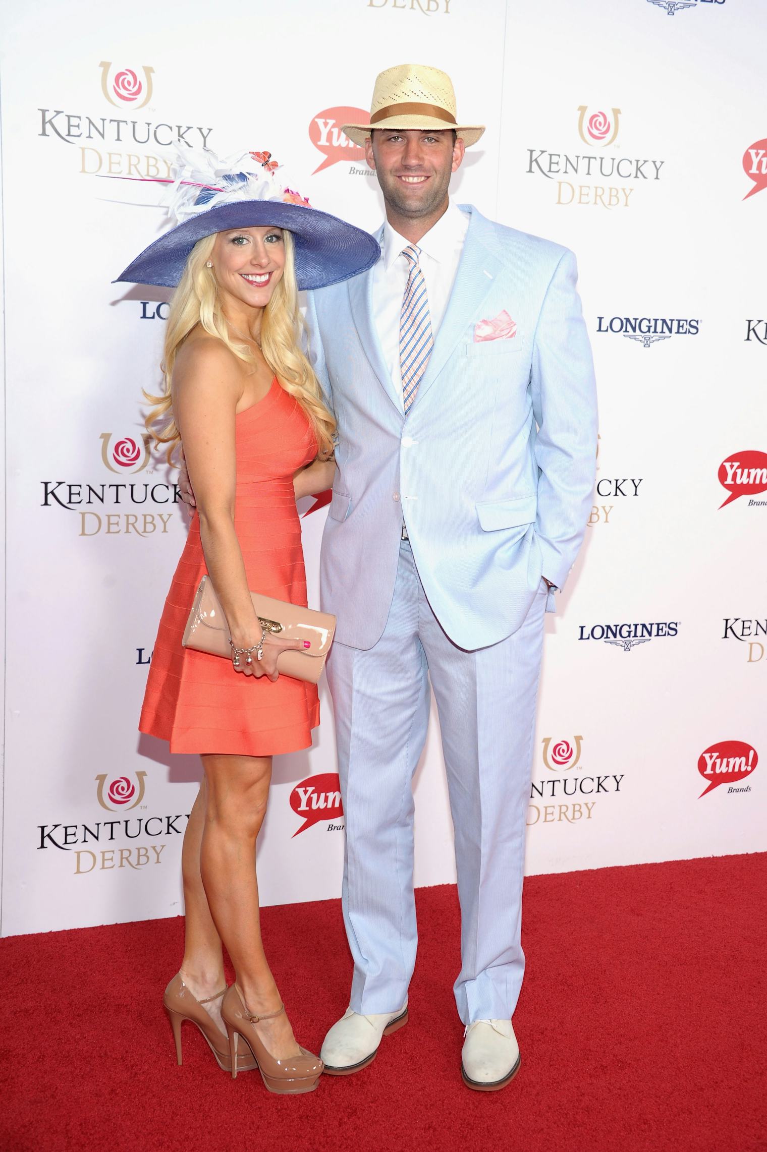 13 Kentucky Derby Couple Outfits That Will Melt Your Heart, Because