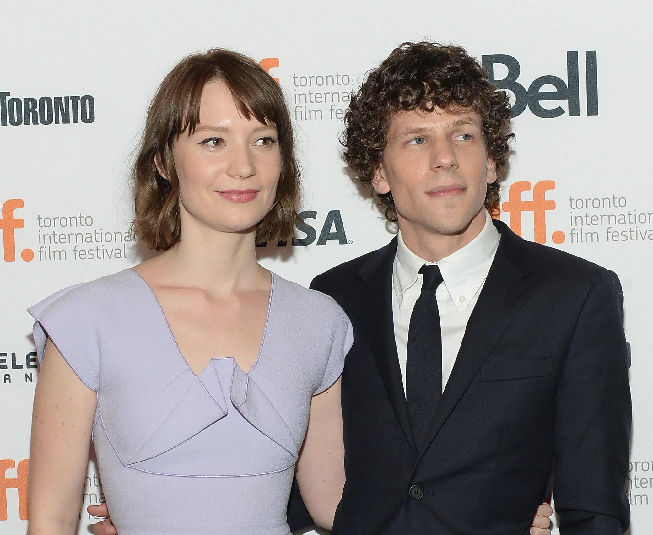 11 Celebrities You Never Knew Were Dating Other Celebrities