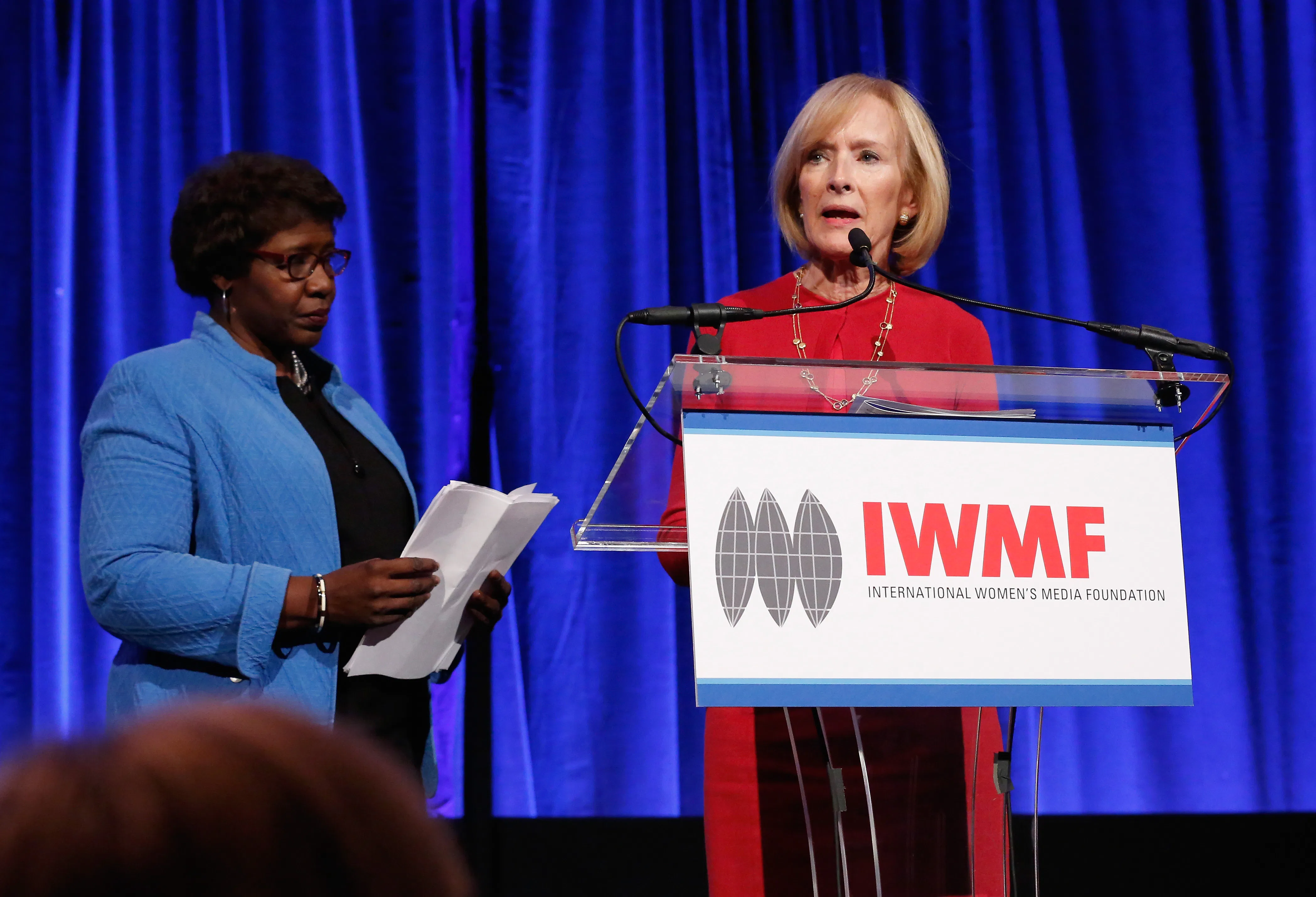The Single Reason The PBS Democratic Debate Is The Most Feminist One To ...