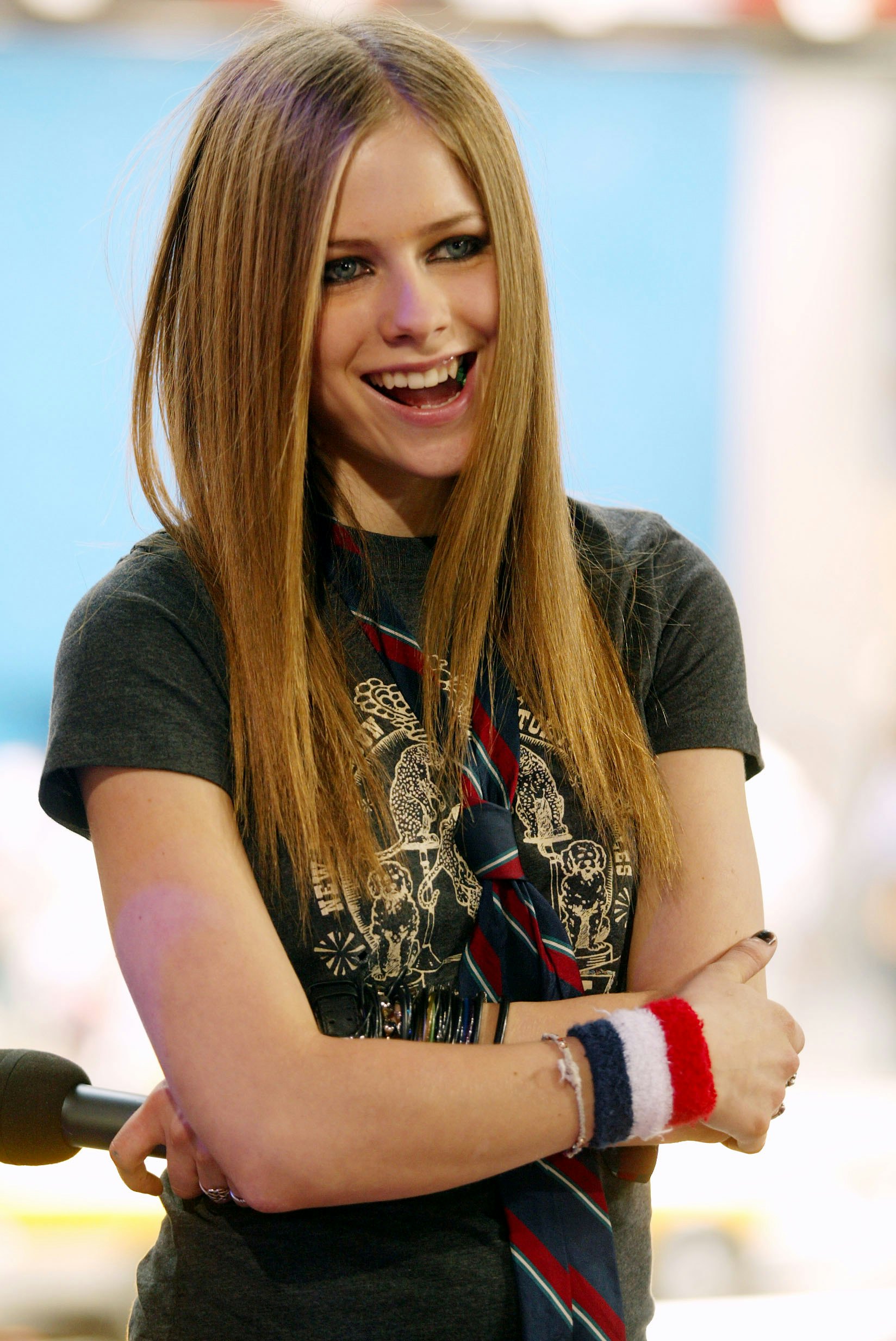 Avril Lavigne's Best 2000s Style Moments