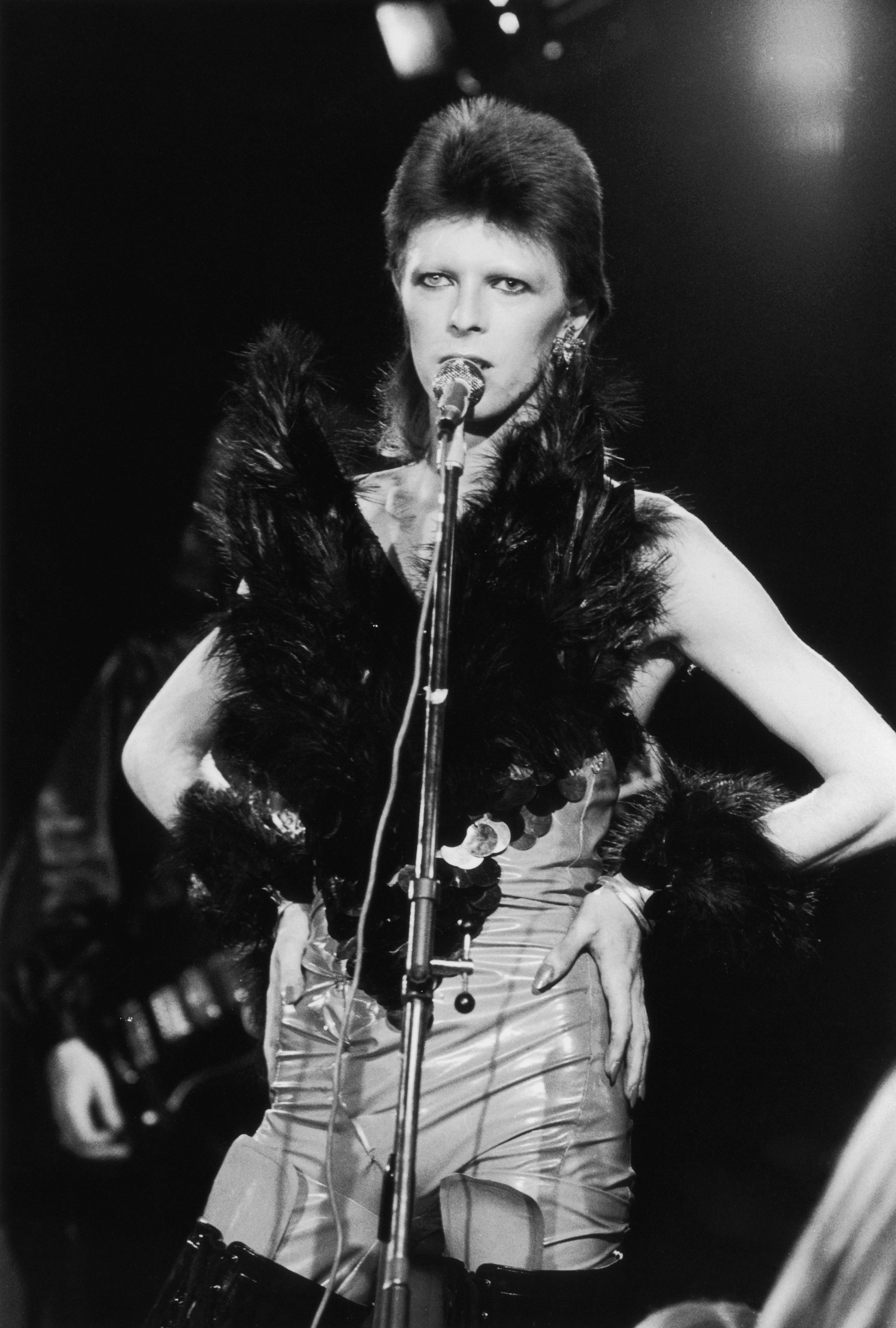 David Bowie's 13 Most Influential Looks — PHOTOS