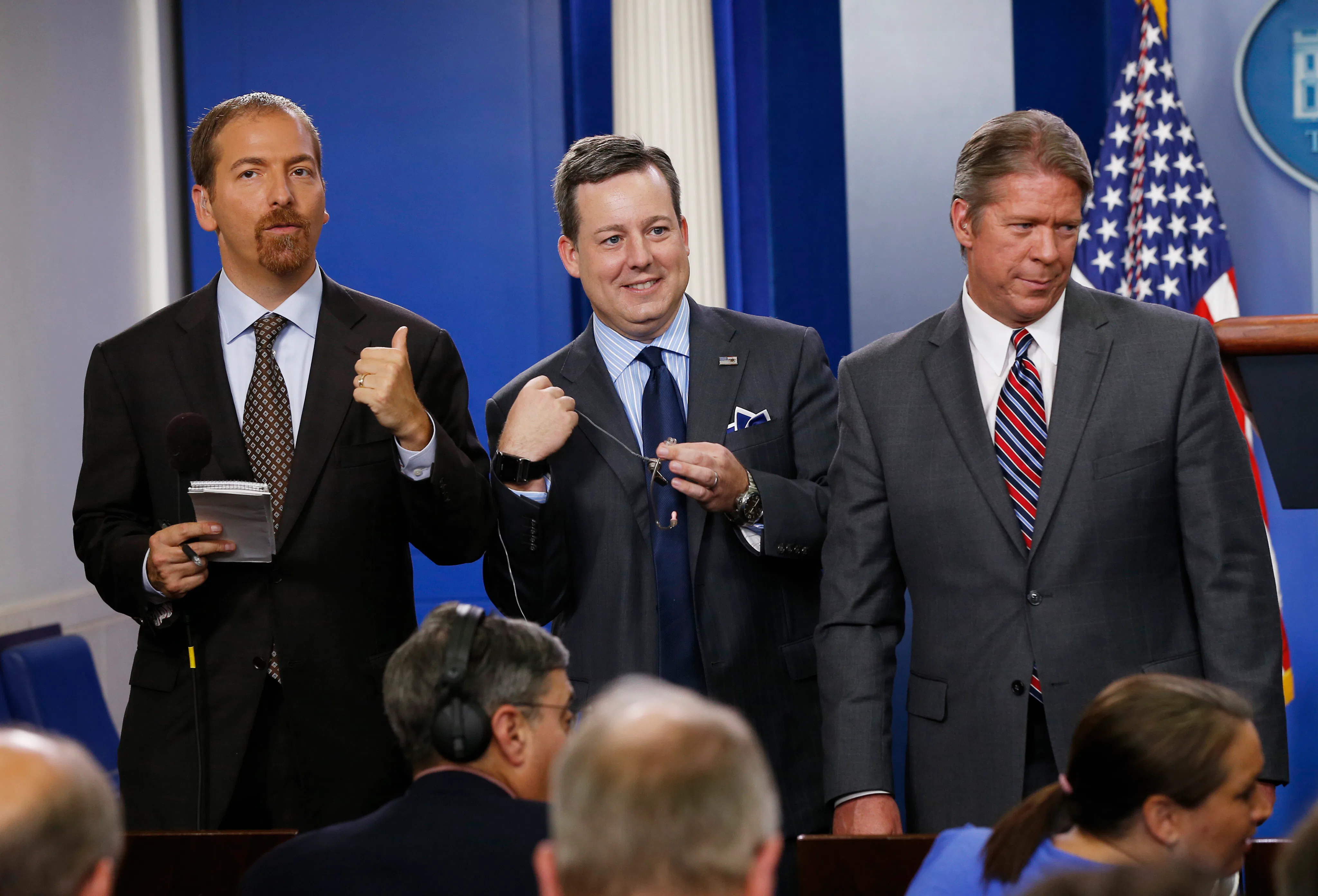 Who's Sitting At The Front Of The White House Correspondents' Dinner ...