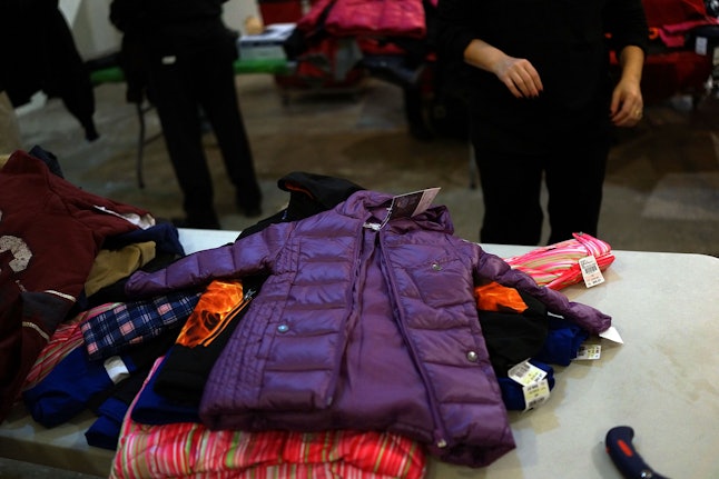 how-to-donate-winter-coats-to-someone-who-needs-them-more-than-you