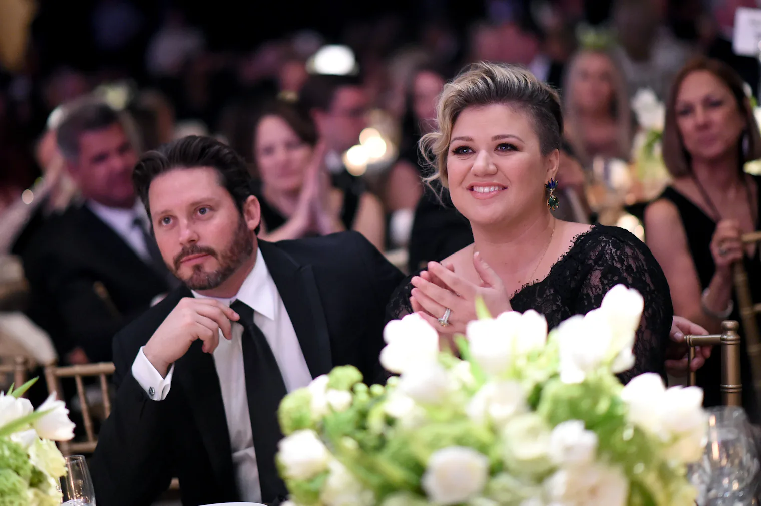 Who Is Kelly Clarkson's Husband? Brandon Blackstock Has Strong Ties To ...