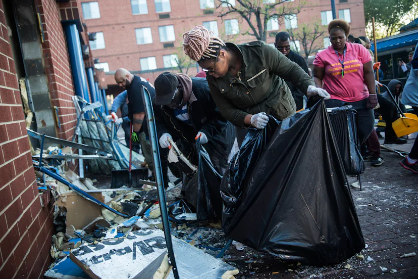 Baltimore Riot Damage What Baltimore Looks Like Right Now Reveals The Surreal Aftereffects Of ...