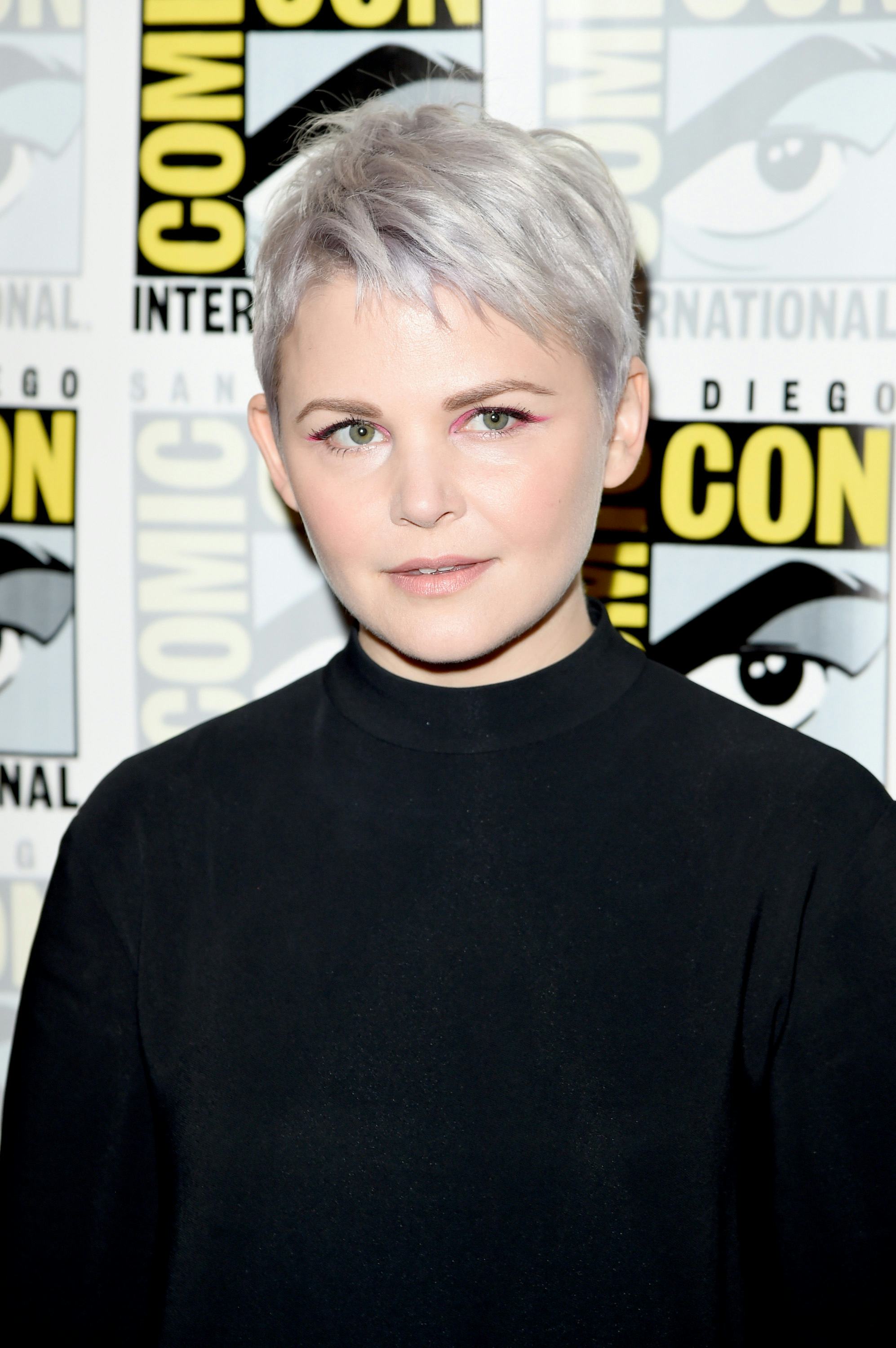 Ginnifer Goodwin Dyes Her Hair Silver Gray And Gives Us Major Summer