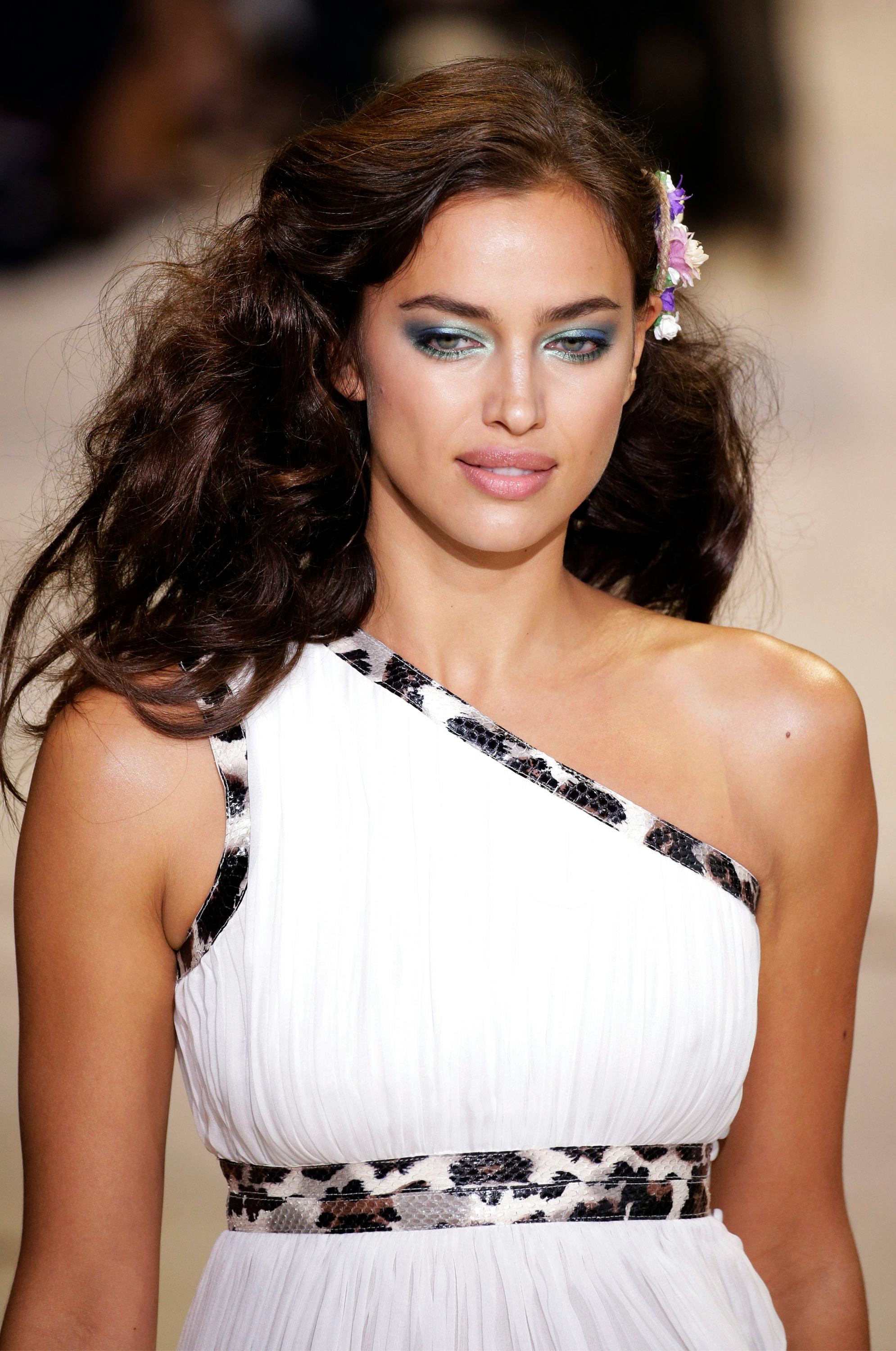 Irina Shayk Named L'Oreal Spokesperson Because She Is Totally WorthIt
