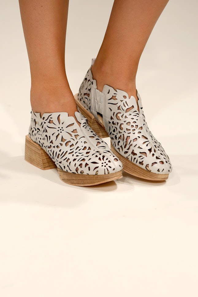 7 Ways To Break In New Shoes Without Hurting Your Feet