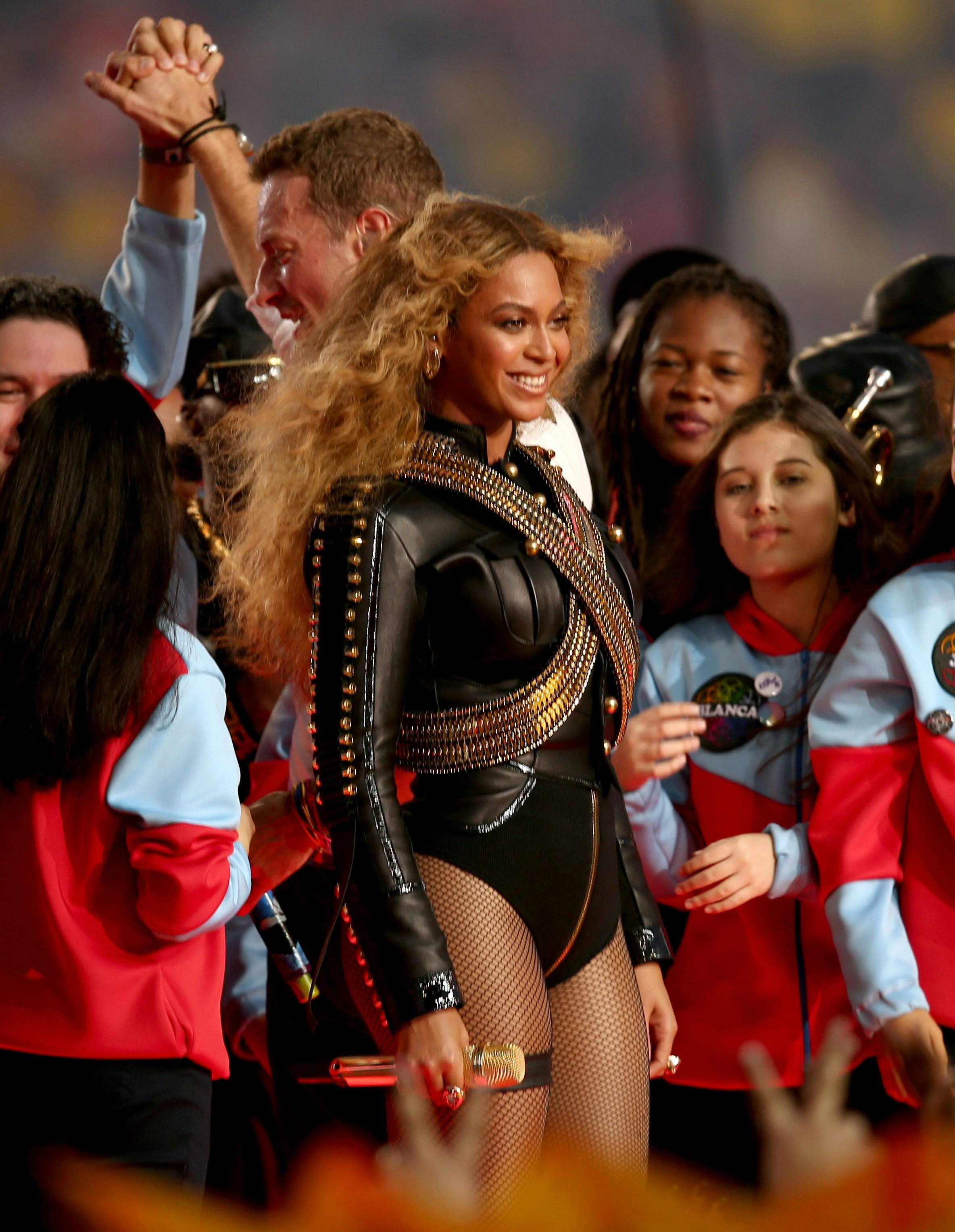 Twitter Decided That Beyonce Is Fat Now & Missed A Couple Of Pretty Important Memos