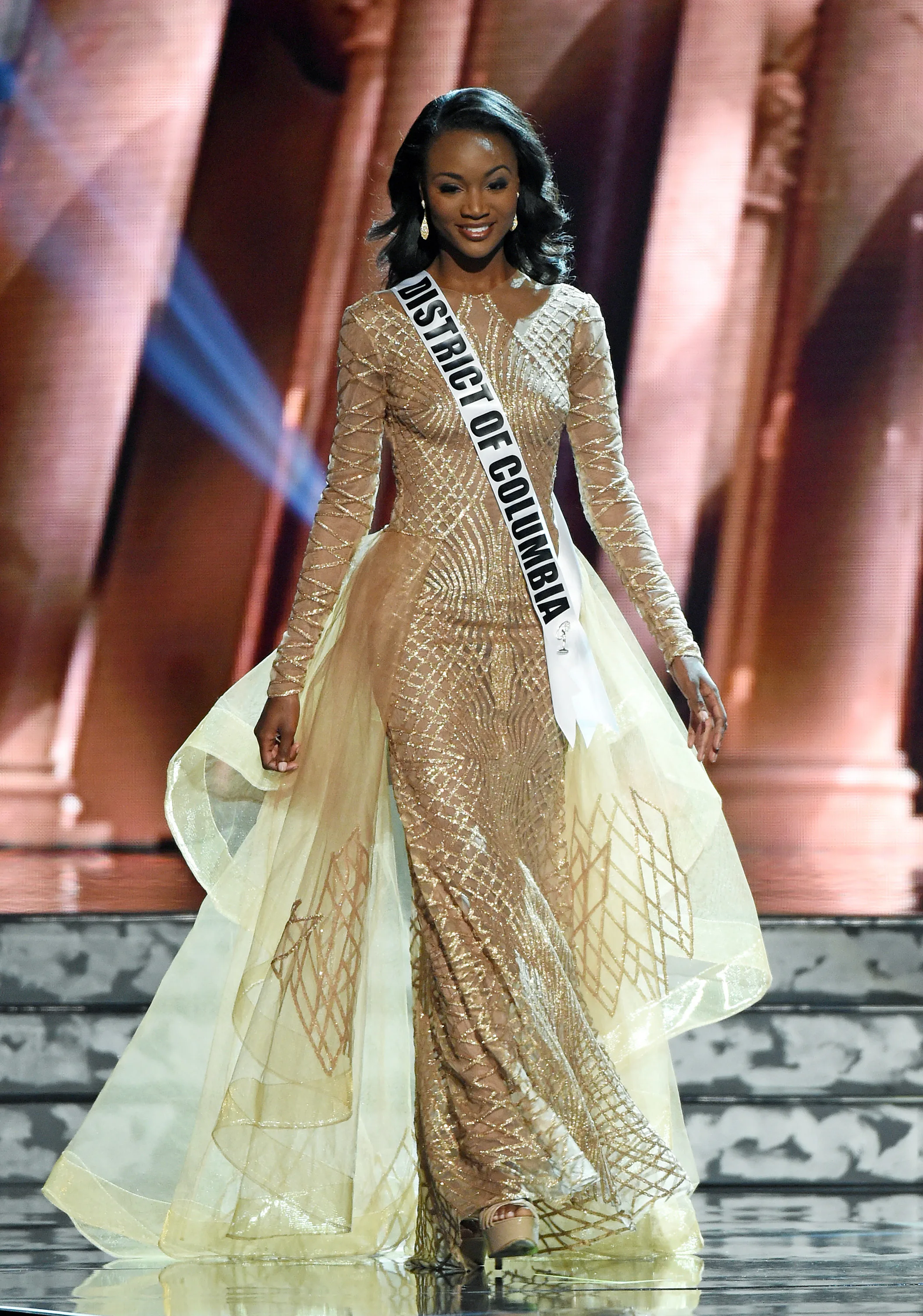 All The 2016 Miss USA Evening Gowns Were As Glittery & Glamorous As Ever PHOTOS All The 2016 Miss USA Evening Gowns Were As Glittery & Glamorous As Ever PHOTOS