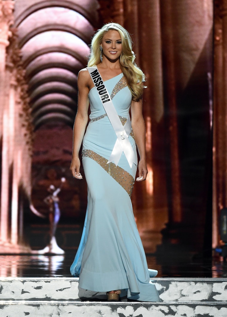All The 2016 Miss USA Evening Gowns Were As Glittery & Glamorous As ...