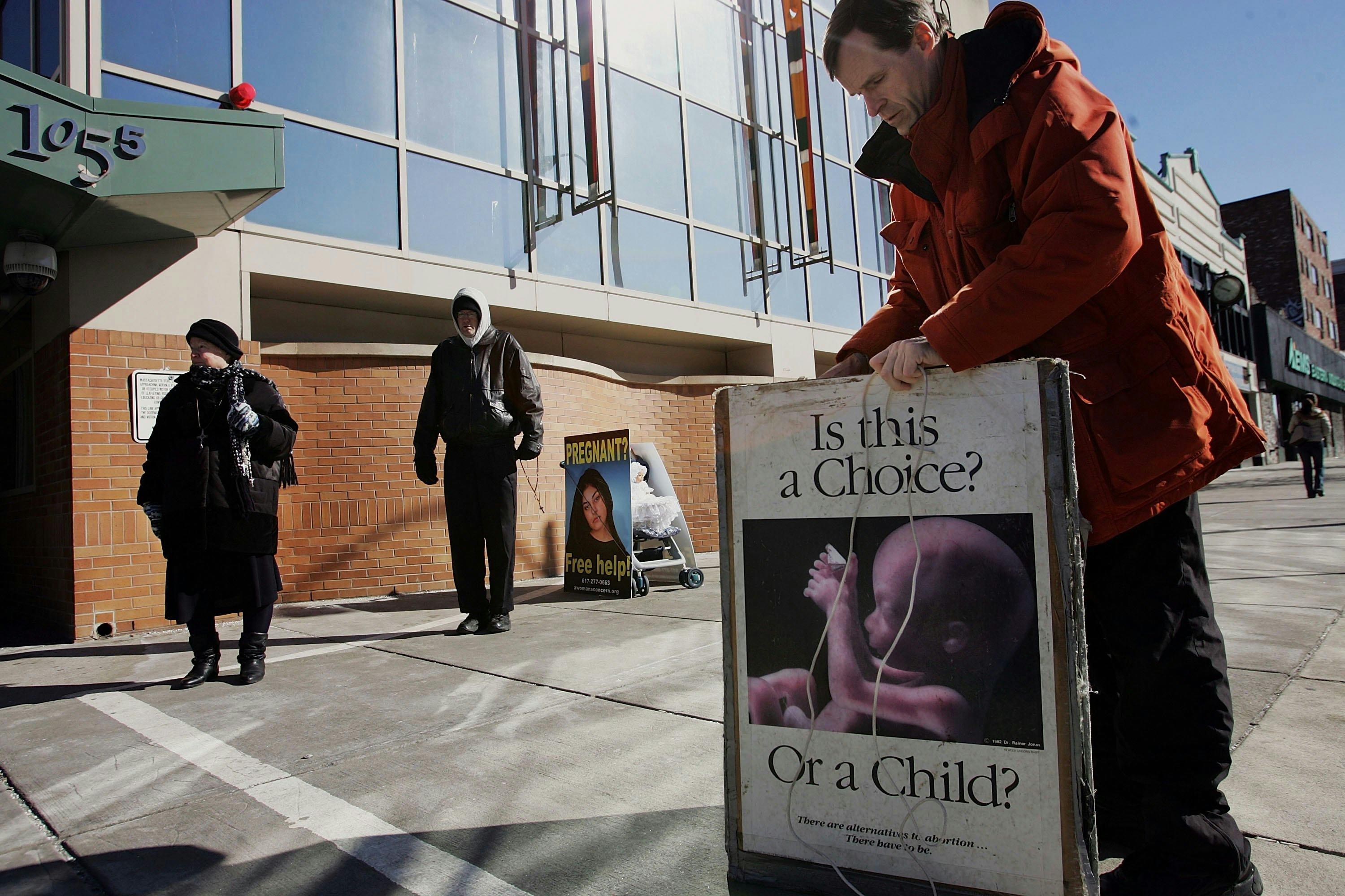 Tennessee Abortion Bill Forces Ultrasounds On Women — And It's