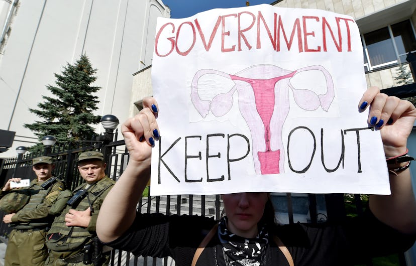 12 Groundbreaking Moments For Reproductive Rights In The U.S. You Need ...