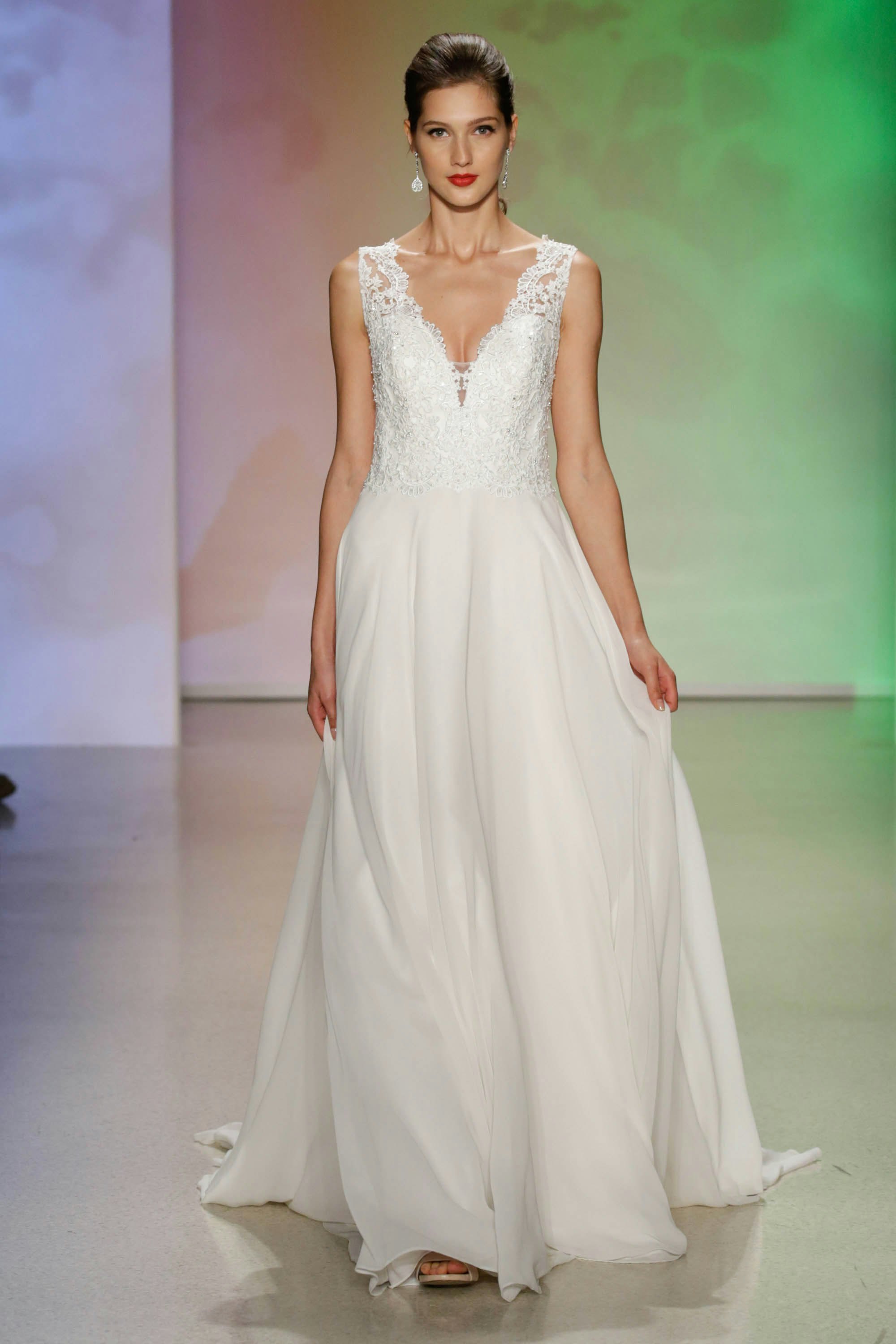 These Disney Inspired Wedding Dresses Are Perfect For Brides   612892918 