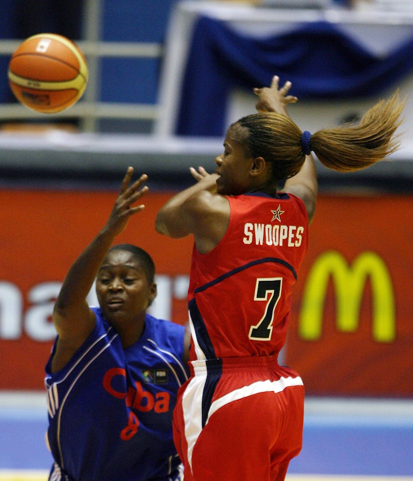 Where Is Sheryl Swoopes Now? The Olympic Gold Medalist Is Now In The ...