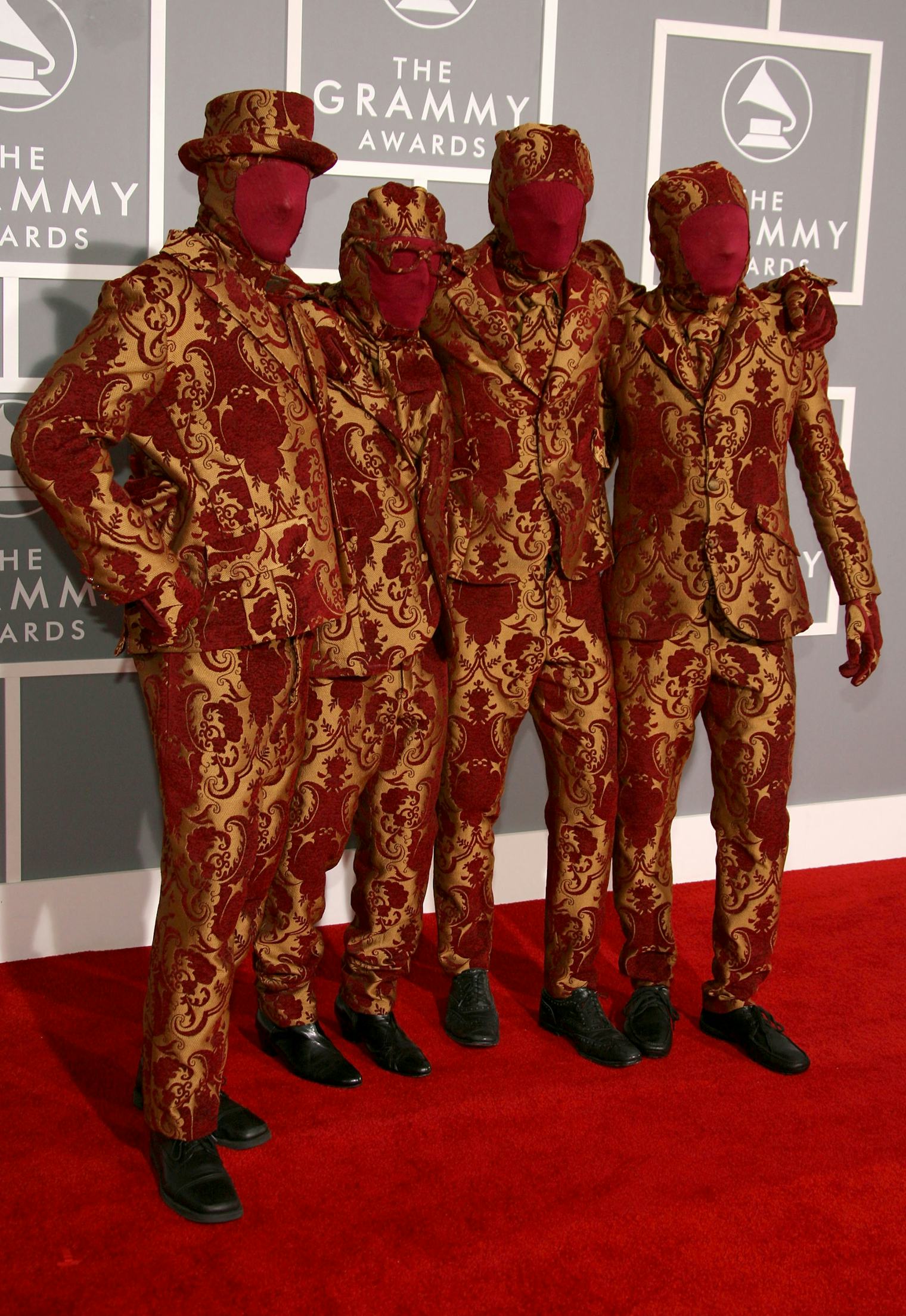 21 Insane Grammys Outfits That You Won't Be Able To Erase From Your