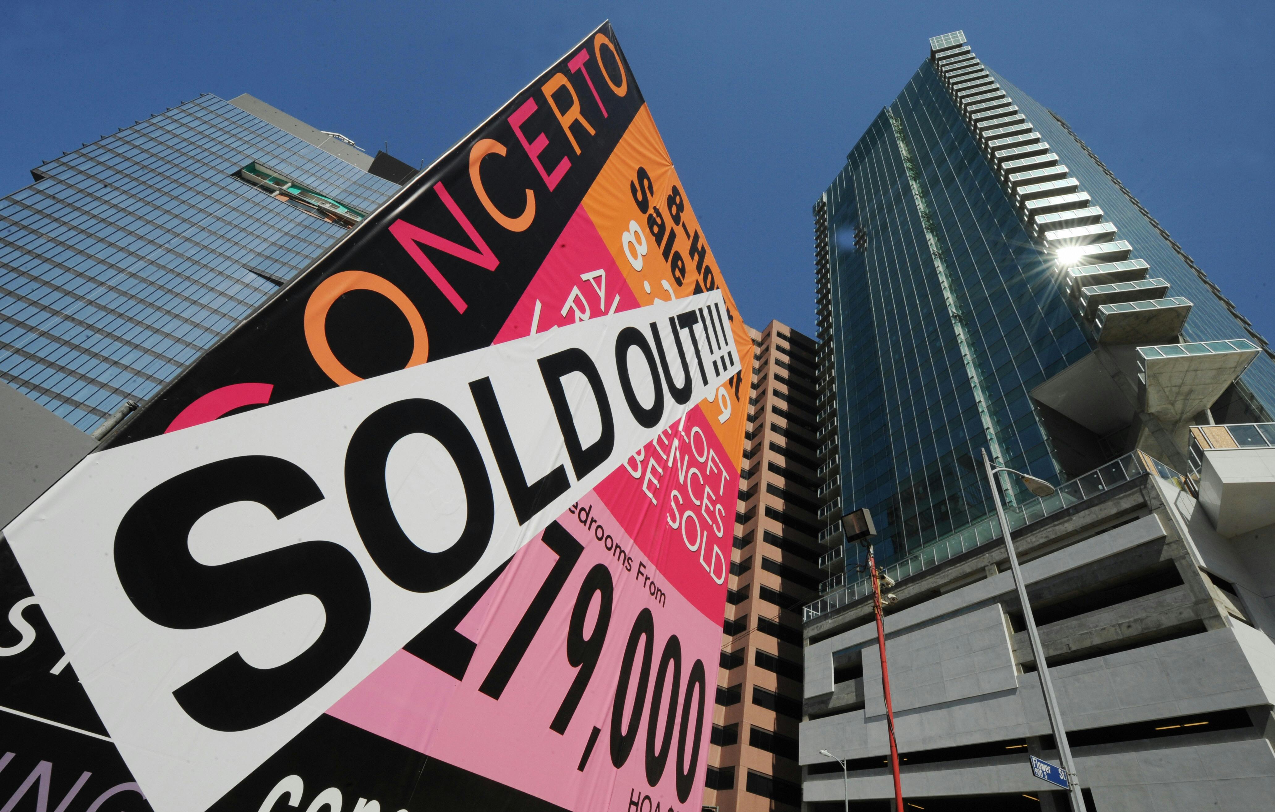 Where To Buy 'Shark Tank's Noene Insoles So You Can Run Like An NFL Pro