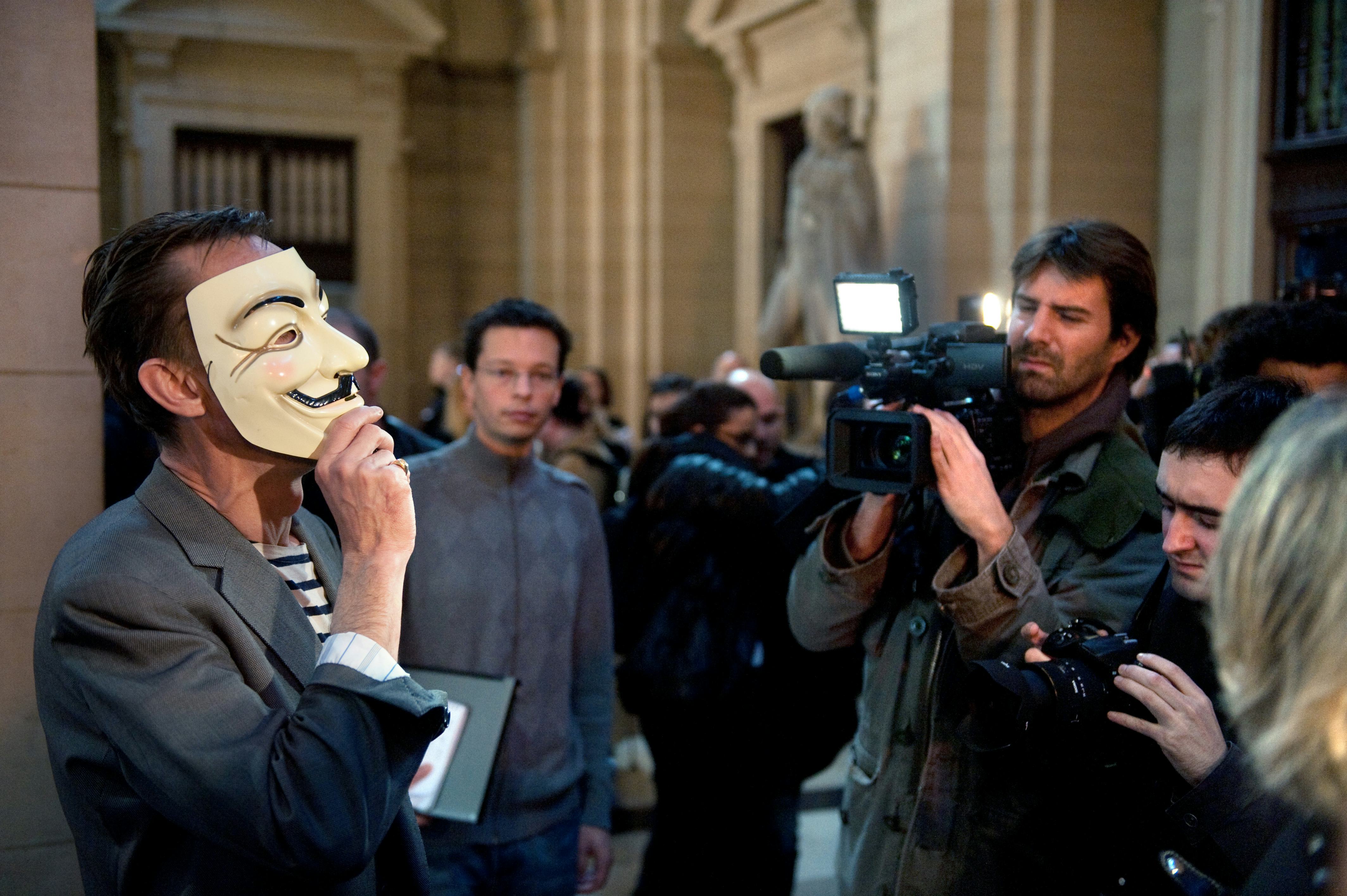 How Did Anonymous Start? The History Of The Mysterious "Hacktivist ...