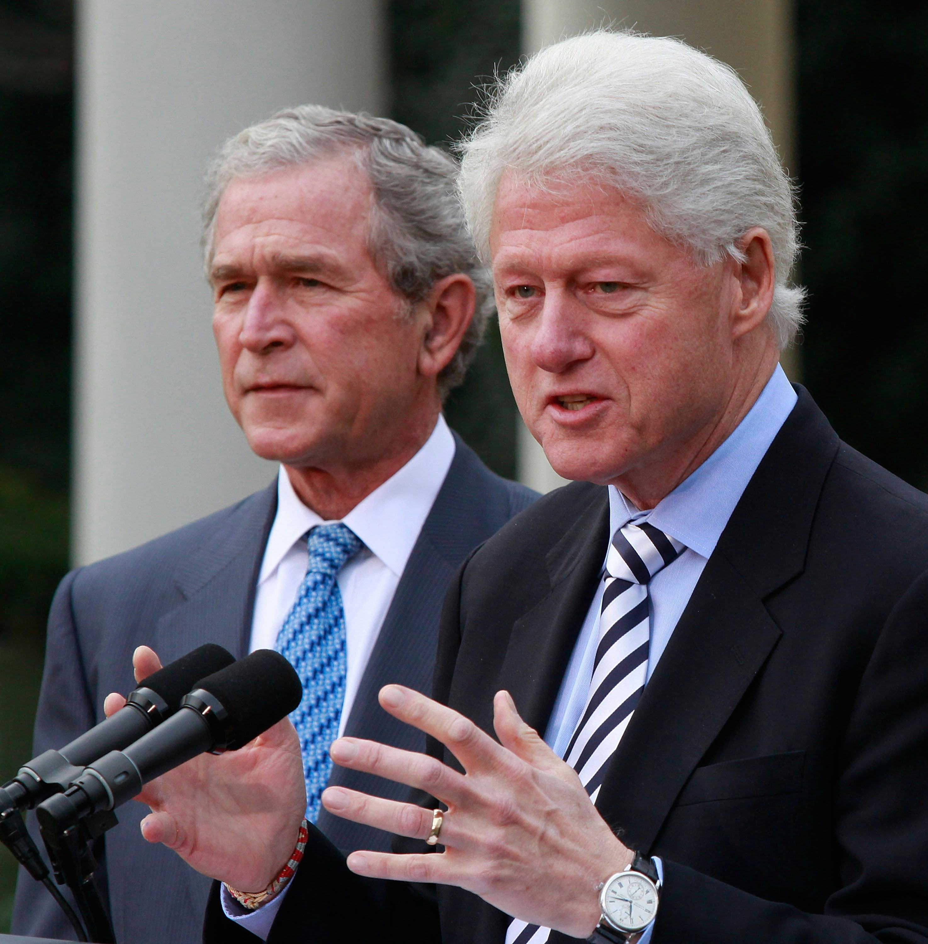 9 Times Bill Clinton & George W. Bush Gave Us Serious #FriendshipGoals