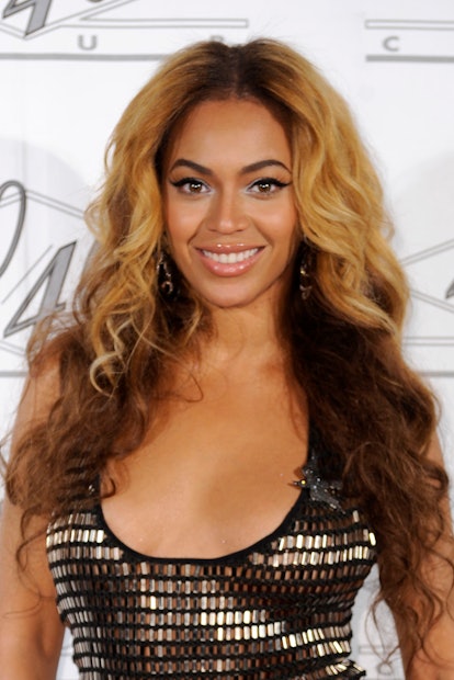 Beyoncé with ombre hair.