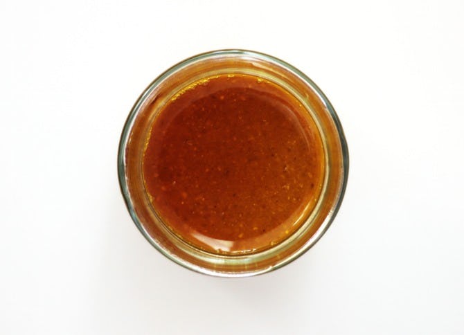 11 Ways To Moisturize Your Hands If The Weather Is Drying Out Your