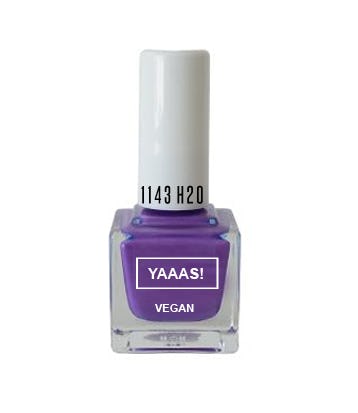 7 Vegan Nail Polish Shades For Fall That Ll Completely Make Your Outfit   56571280 3ad9 0133 5b79 0aecee5a8273 