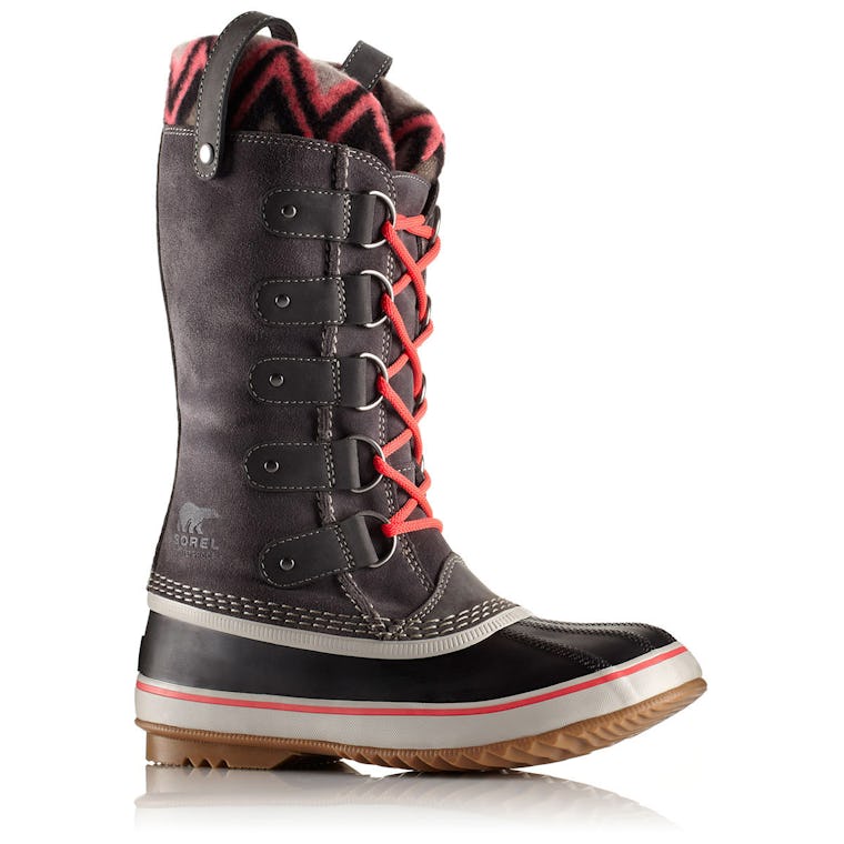 7 Best Snow Boots To Walk In When The Weather Gets Fierce â PHOTOS