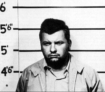 7 Serial Killers With Creepy Hobbies — Because Everything Is Creepy