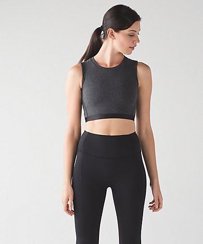 12 Workout Tops For Big Boobs That Will Help You Hit The Gym Comfortably