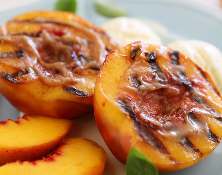 18 Memorial Day Barbecue Recipes To Grill Up For All Your Guests