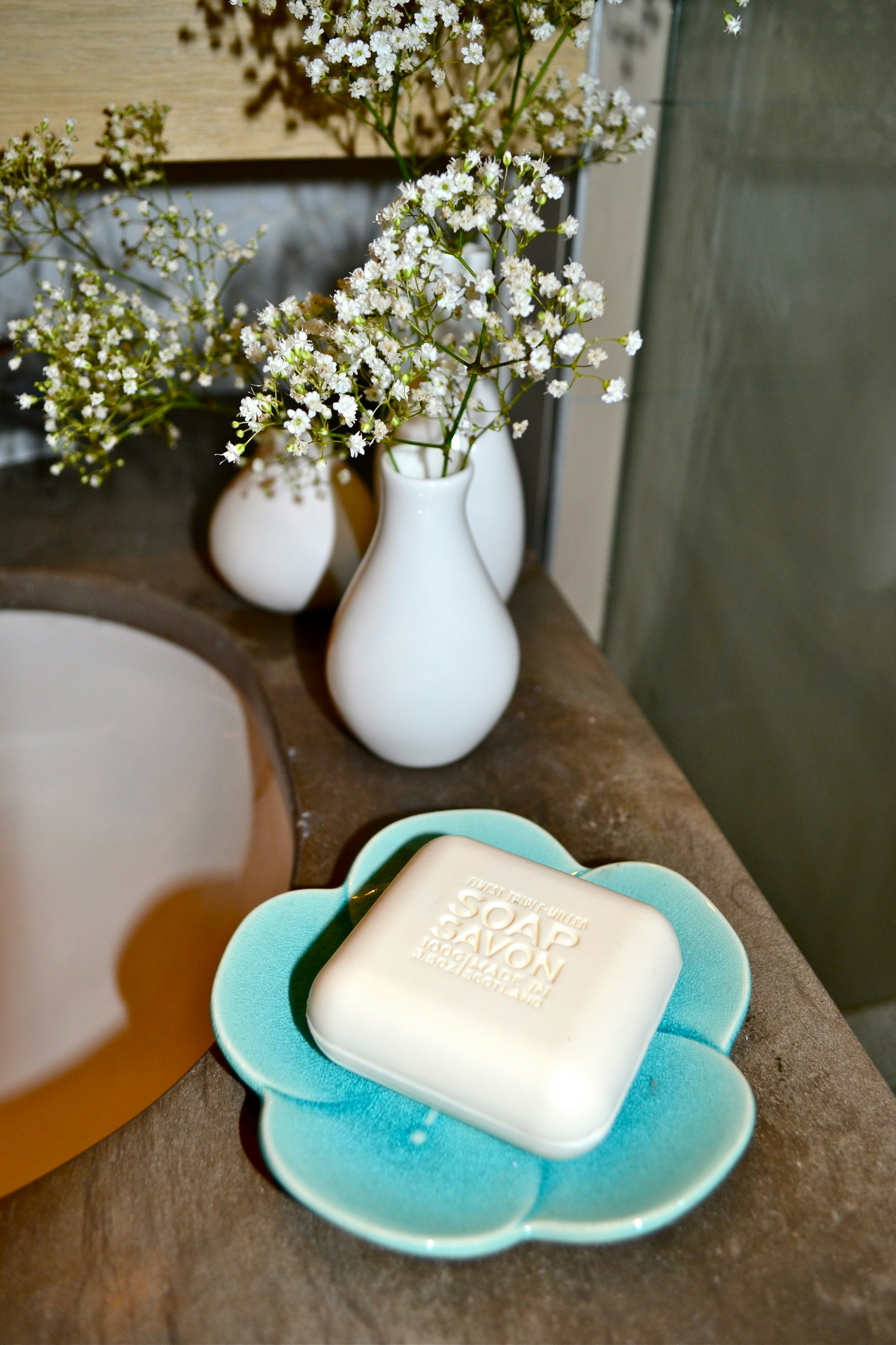 7 Easy Bathroom Decor Ideas To Inspire The Most Neglected Of Spaces