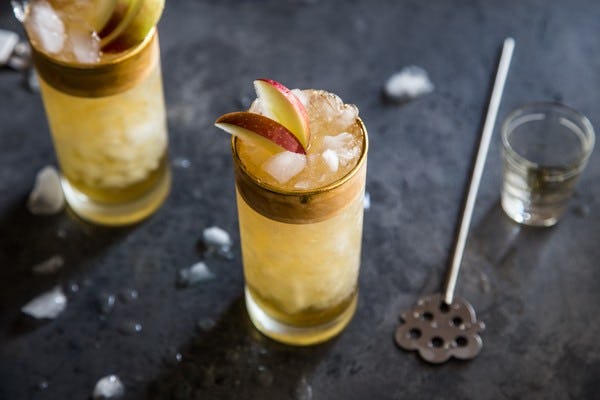 11 Fall Cocktails So You Can Celebrate The New Season With A Toast