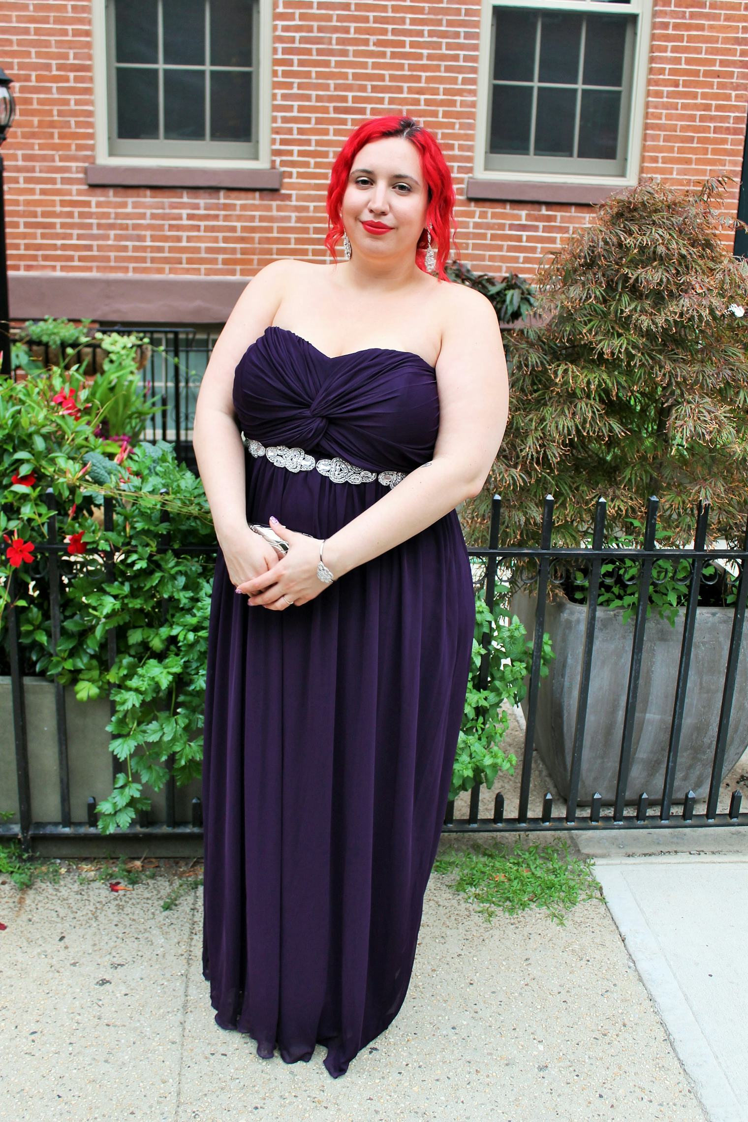 4 Ways To Wear Plus Size Strapless Dresses Even If Youre Busty