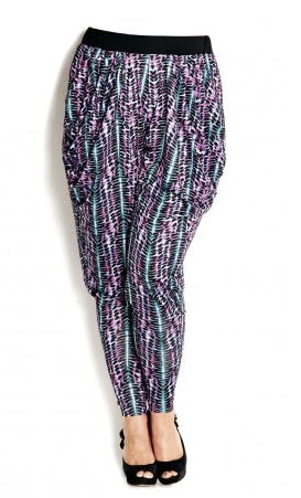 Yes, Plus Size Women Can Wear Patterned Pants 17 Pairs To Try This Autumn