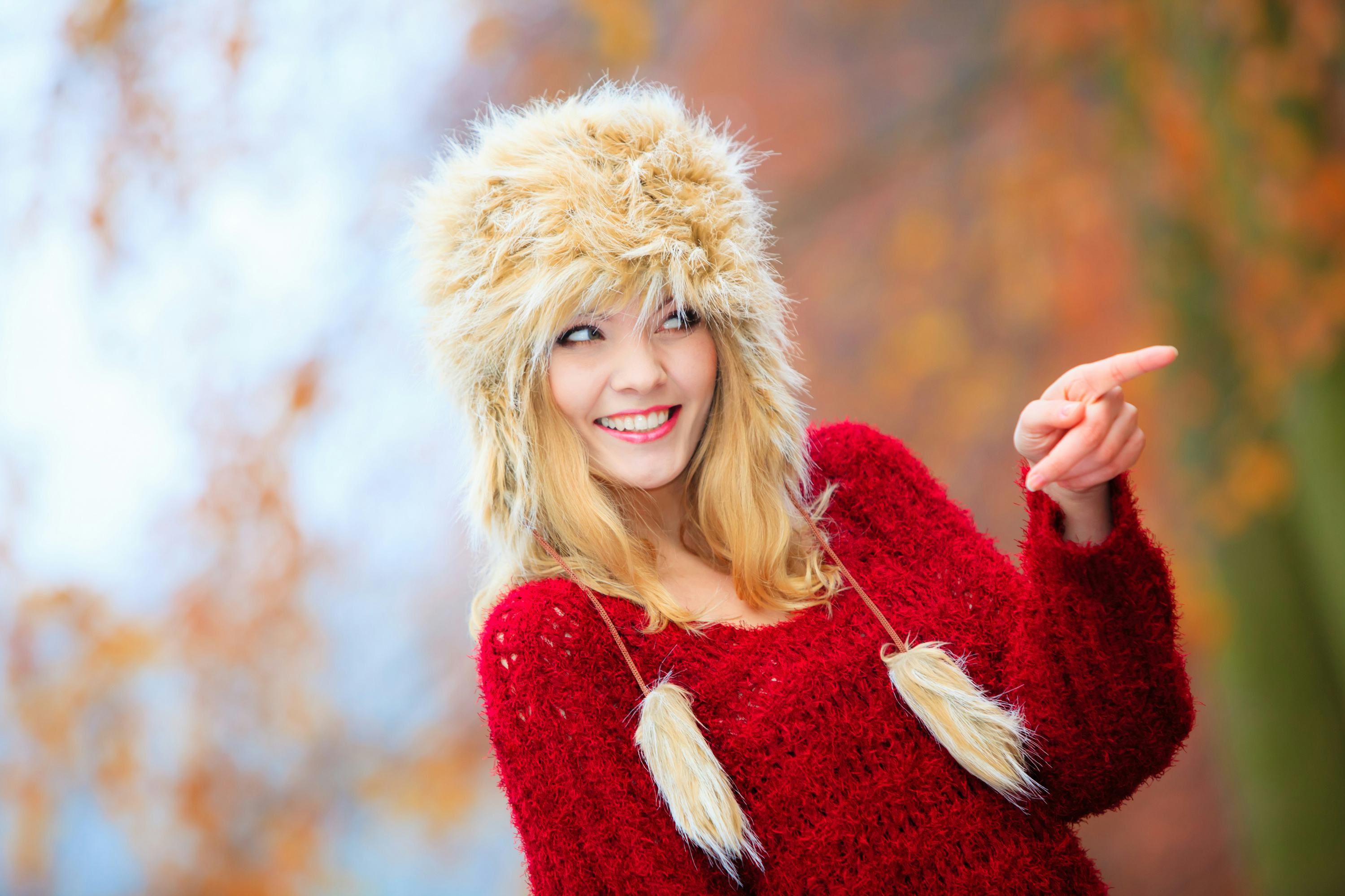 How to Find the Right Hat For Your Hair Type — Because the Answer to