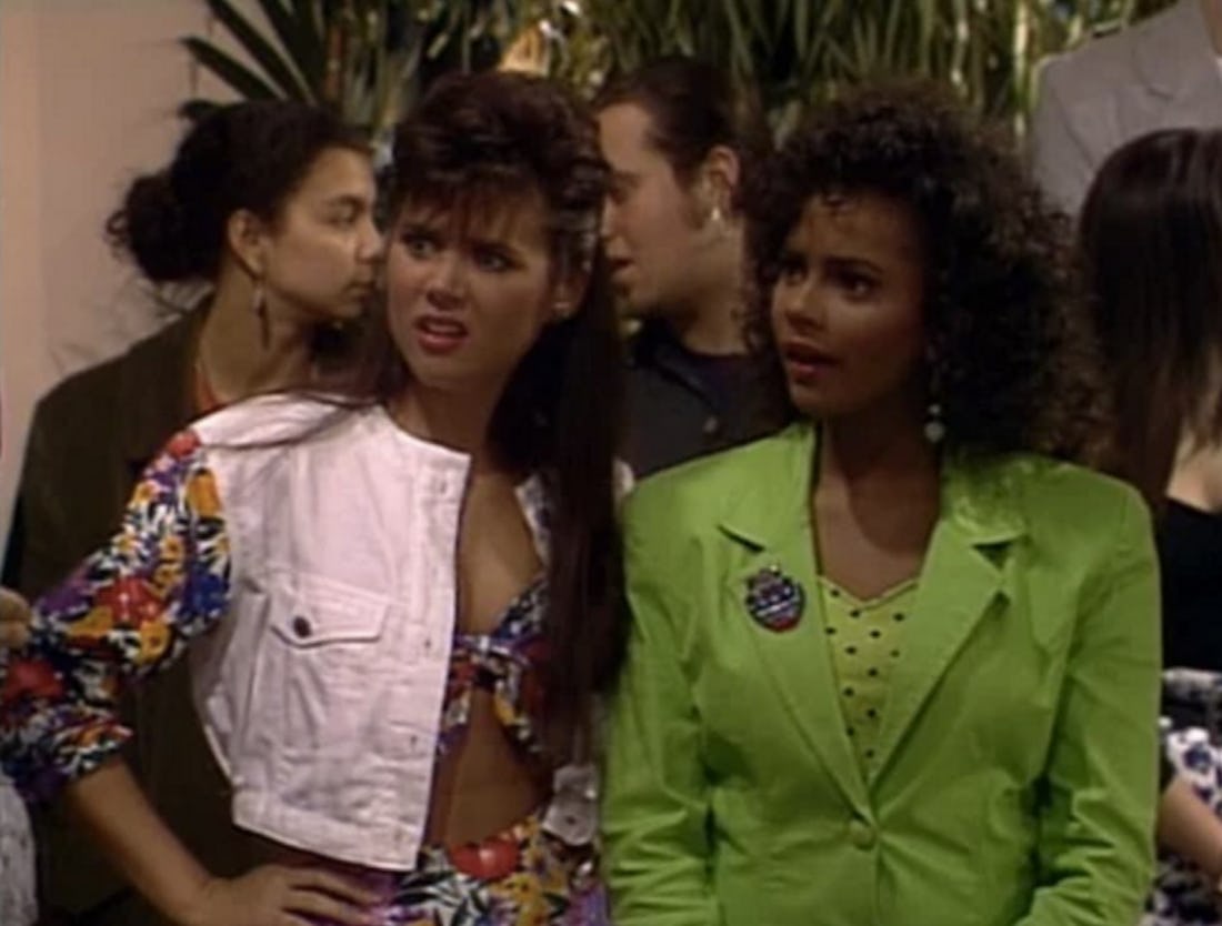17 Lisa Turtle From 'Saved By The Bell' Style Lessons That Are Still ...