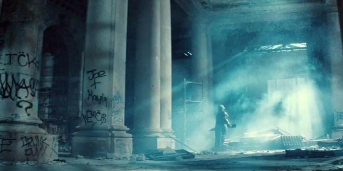 9 DC Easter Eggs In 'Batman V Superman' That Connect The Movie To A ...